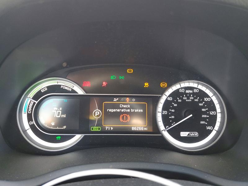 73259965 :رقم المزاد ، KNDCB3LC8J5204614 vin ، 2018 Kia Niro مزاد بيع