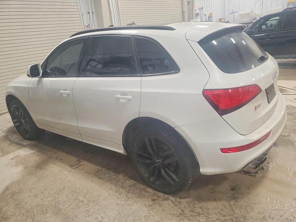 2016 Audi Sq5 მანქანა იყიდება აუქციონზე, vin: WA1LCAFP4GA088435, აუქციონის ნომერი: 78473925