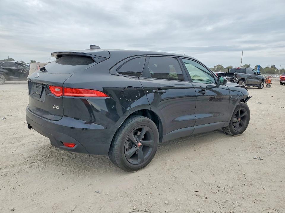 2020 Jaguar F-pace მანქანა იყიდება აუქციონზე, vin: SADCJ2FX9LA618303, აუქციონის ნომერი: 75988285