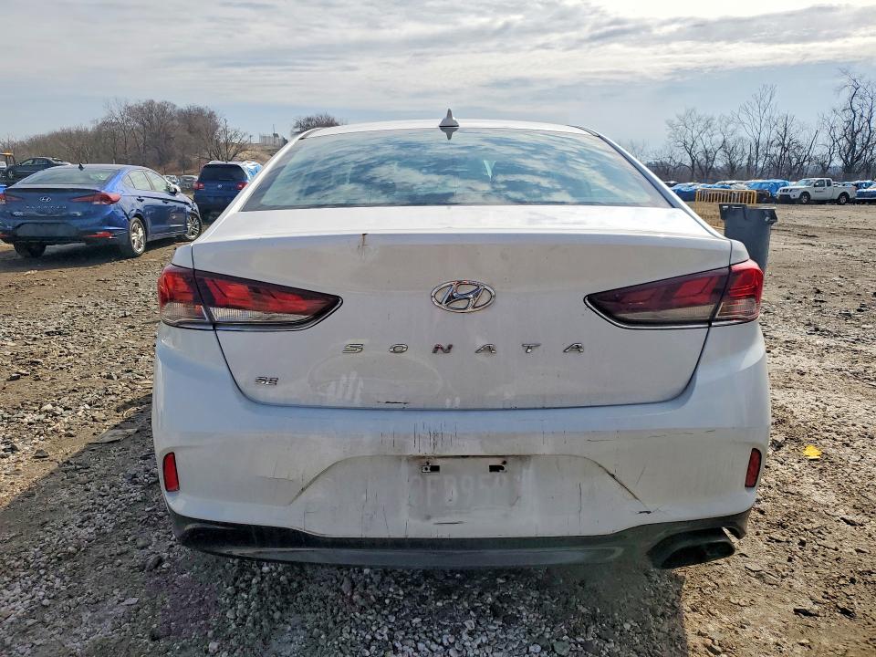 Продажа на аукционе авто 2018 Hyundai Sonata, vin: 5NPE24AF2JH686492, номер лота: 78788095