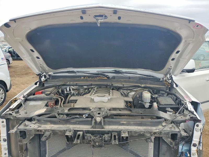 76792065 :رقم المزاد ، 1GYS4HKJ9JR210329 vin ، 2018 Cadillac Escalade مزاد بيع