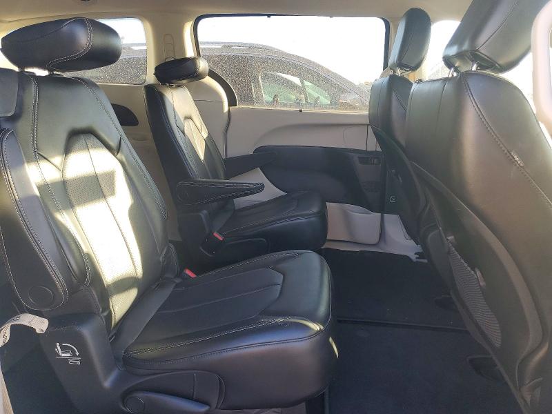 77007835 :رقم المزاد ، 2C4RC1DG0LR181719 vin ، 2020 Chrysler Voyager مزاد بيع