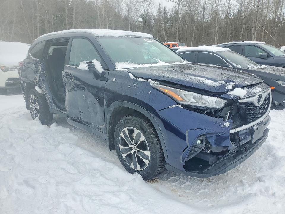76789025 :رقم المزاد ، 5TDKBRCH7TS690839 vin ، 2026 Toyota Highlander مزاد بيع