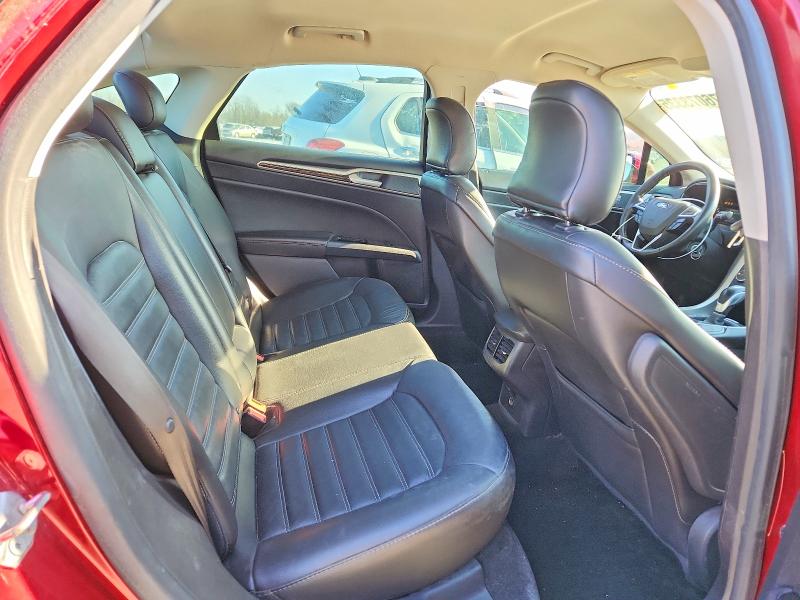 76073335 :رقم المزاد ، 3FA6P0HD4FR302063 vin ، 2015 Ford Fusion مزاد بيع