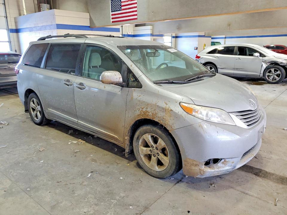 Aukcja sprzedaży 2015 Toyota Sienna, vin: 5TDKK3DC5FS680721, numer aukcji: 76325215