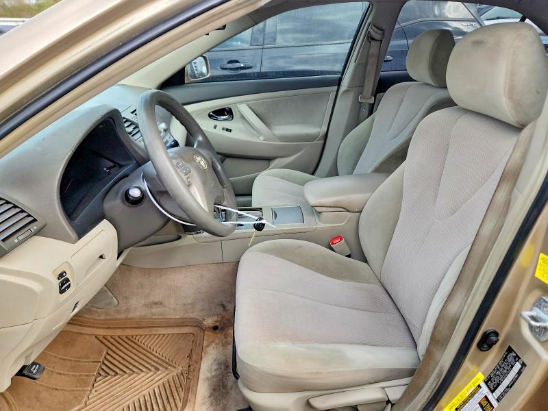 77390765 :رقم المزاد ، 4T1BF3EKXBU150370 vin ، 2011 Toyota Camry مزاد بيع