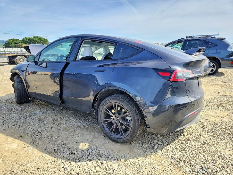 78293565 :رقم المزاد ، 7SAYGDED8SF262924 vin ، 2025 Tesla Model Y مزاد بيع