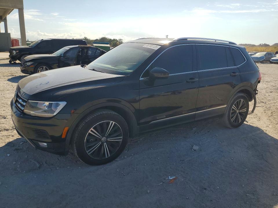 Aukcja sprzedaży 2018 Volkswagen Tiguan, vin: 3VV3B7AX1JM108123, numer aukcji: 76708125