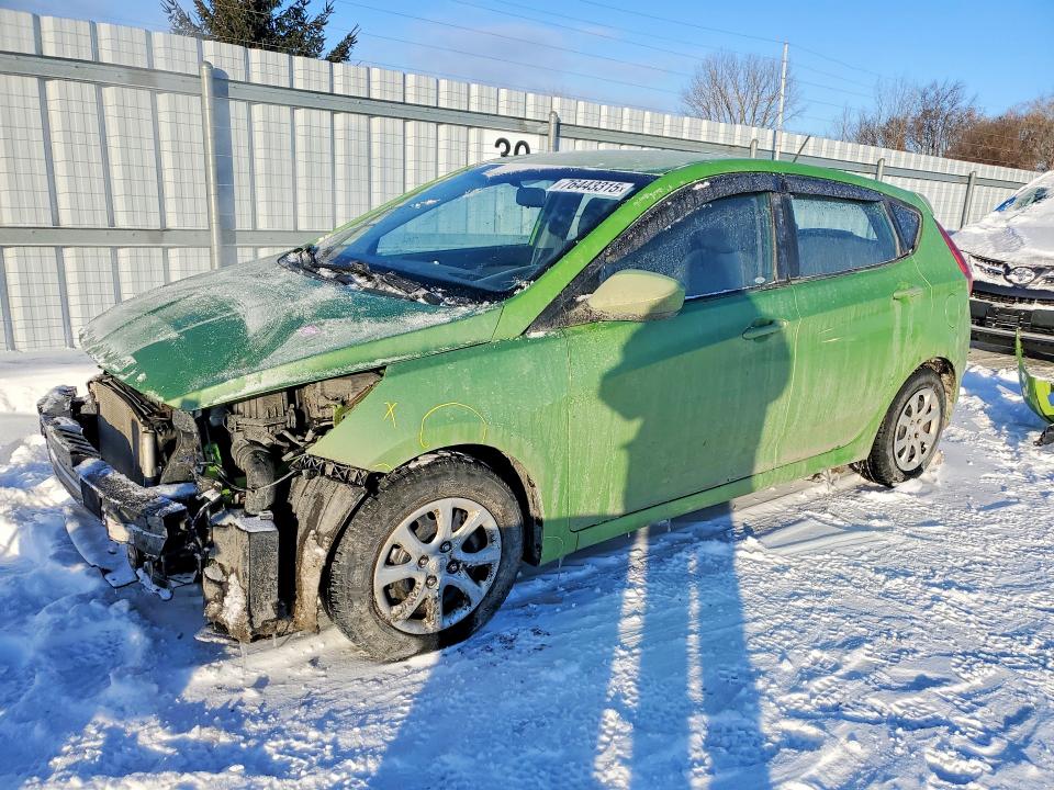 Продажа на аукционе авто 2013 Hyundai Accent Gls, vin: KMHCT5AE5DU123220, номер лота: 76443315