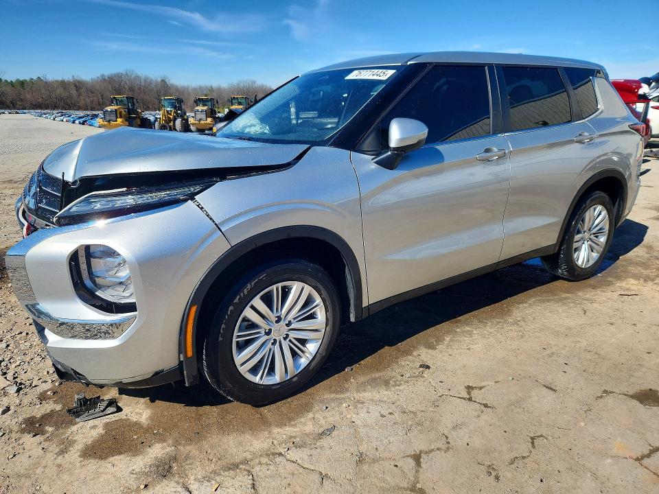 Auction sale of the 2024 Mitsubishi Outlander, vin: JA4J3UA81RZ055776, lot number: 76771445