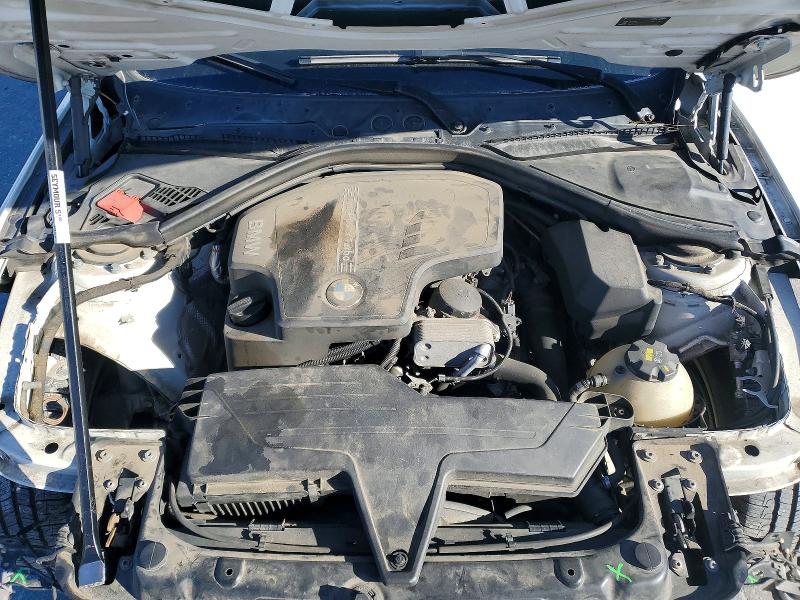 77940975 :رقم المزاد ، WBA8A3C50GK690322 vin ، 2016 Bmw 320 مزاد بيع