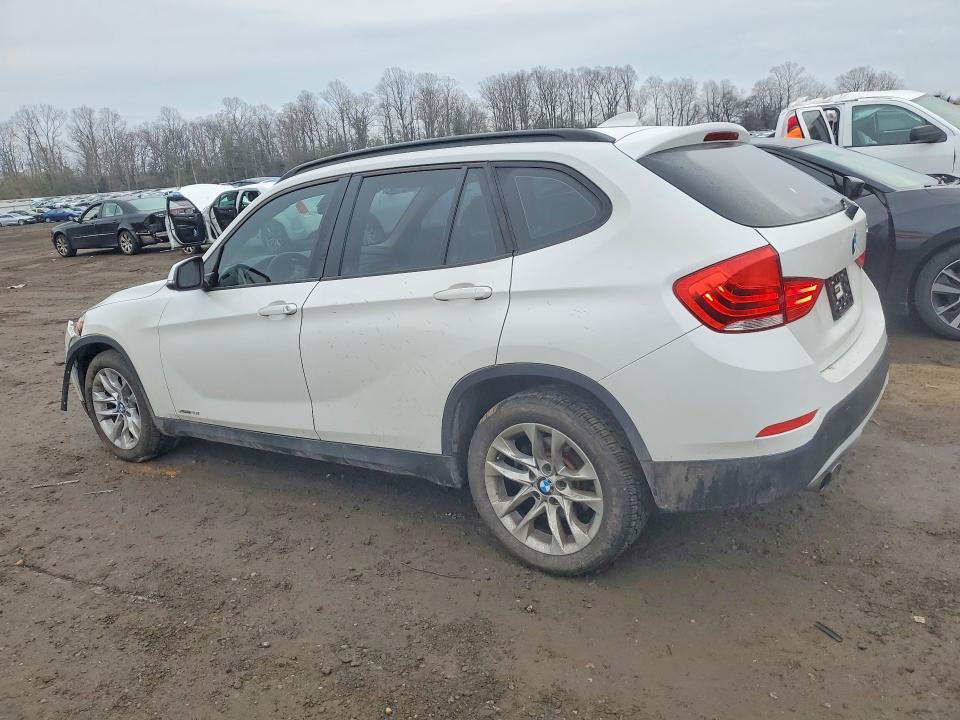 Aukcja sprzedaży 2015 Bmw X1, vin: WBAVL1C54FVY30127, numer aukcji: 77989995