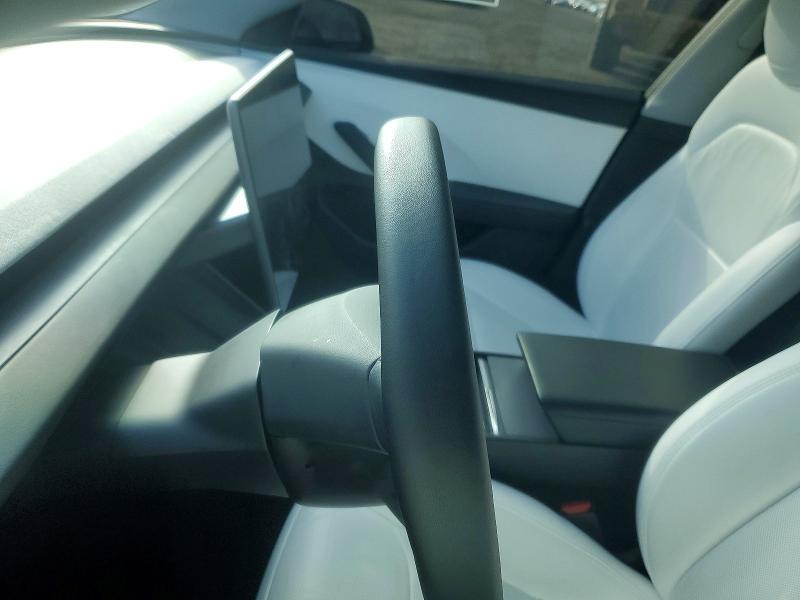 Продаж на аукціоні авто 2025 Tesla Model 3, vin: 5YJ3E1EA8SF918931, номер лоту: 77372365