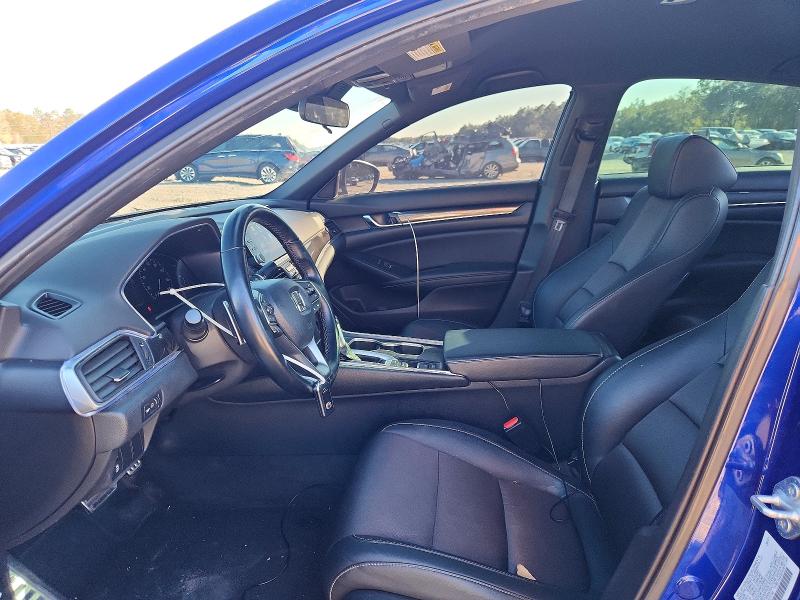 76449845 :رقم المزاد ، 1HGCV1F33MA075198 vin ، 2021 Honda Accord مزاد بيع