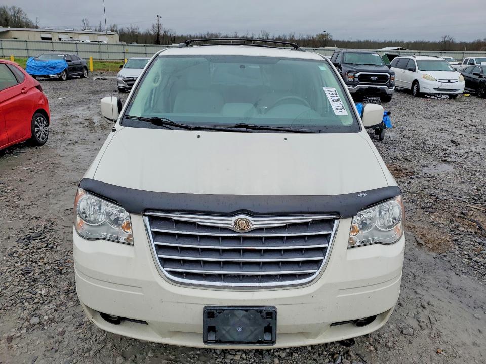 2010 Chrysler Town & Country მანქანა იყიდება აუქციონზე, vin: 2A4RR5D12AR151971, აუქციონის ნომერი: 79109175