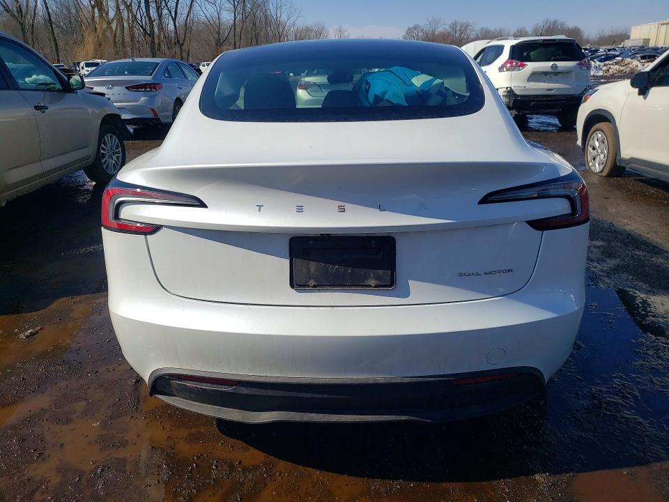 78500415 :رقم المزاد ، 5YJ3E1EB1SF938284 vin ، 2025 Tesla Model 3 مزاد بيع