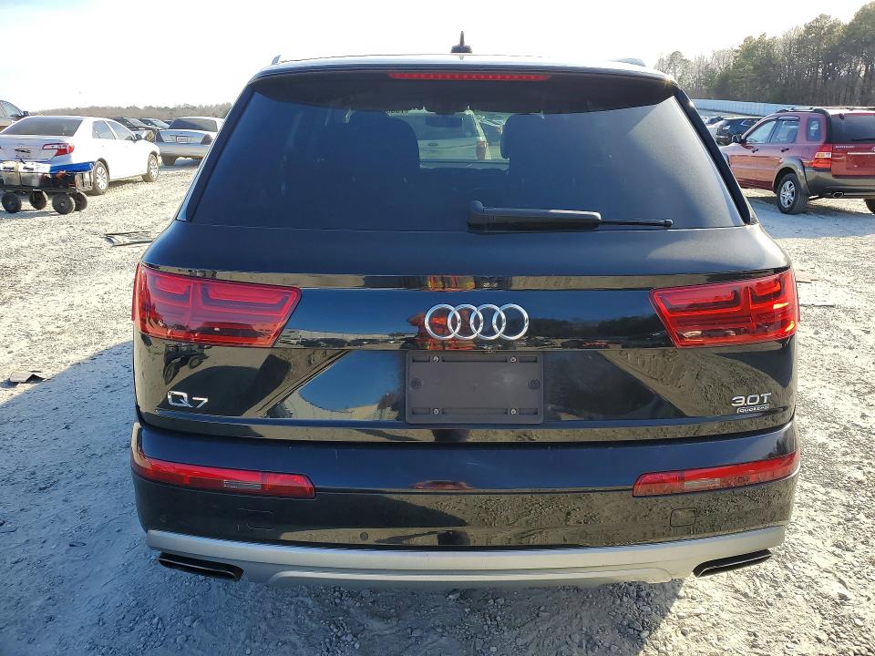78800535 :رقم المزاد ، WA1AAAF71HD038038 vin ، 2017 Audi Q7 مزاد بيع