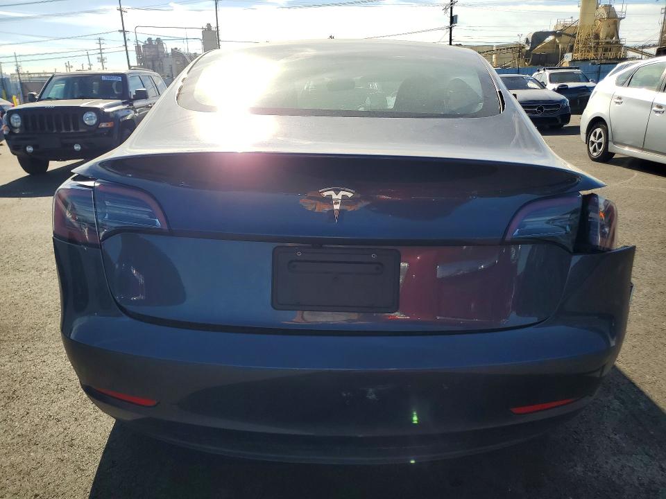 Продаж на аукціоні авто 2023 Tesla Model 3, vin: 5YJ3E1EA4PF665582, номер лоту: 79307585