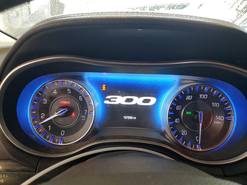 76822455 :رقم المزاد ، 2C3CCARG2GH270500 vin ، 2016 Chrysler 300 مزاد بيع