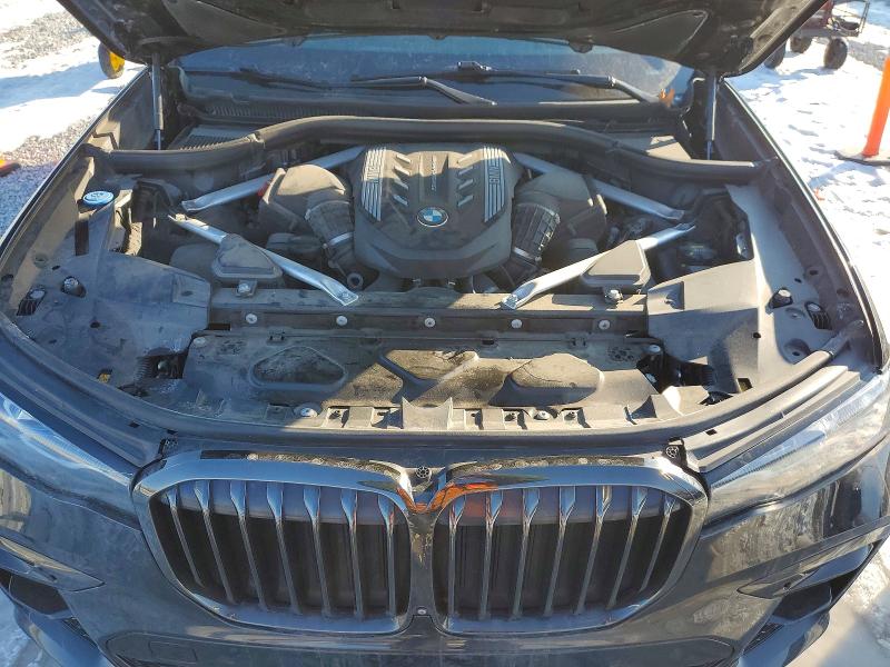 76737985 :رقم المزاد ، 5UXCX6C08M9H52376 vin ، 2021 Bmw X7 M50i مزاد بيع