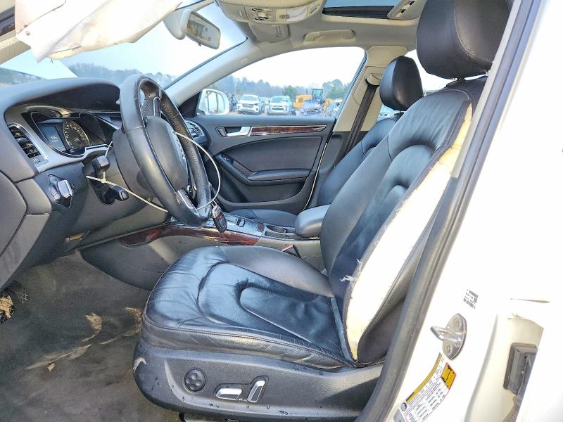 2015 Audi A4 მანქანა იყიდება აუქციონზე, vin: WAUBFAFL0FN043146, აუქციონის ნომერი: 75812075