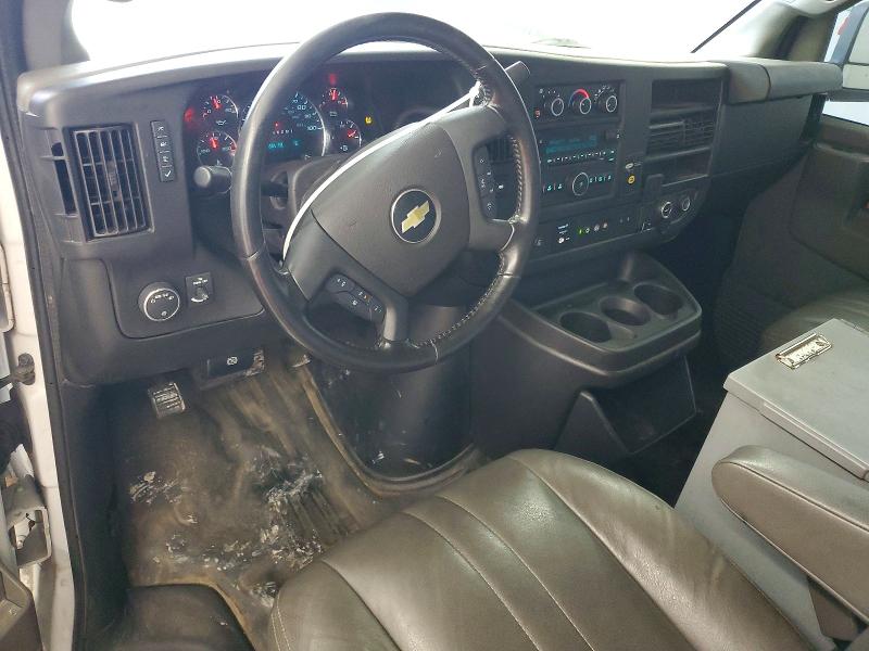 49343576 :رقم المزاد ، 1GCWGAFG5L1264992 vin ، 2020 Chevrolet Express G2500 مزاد بيع
