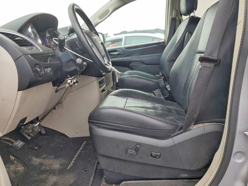 2014 Chrysler Town & Country მანქანა იყიდება აუქციონზე, vin: 2C4RC1BG1ER111166, აუქციონის ნომერი: 77972465
