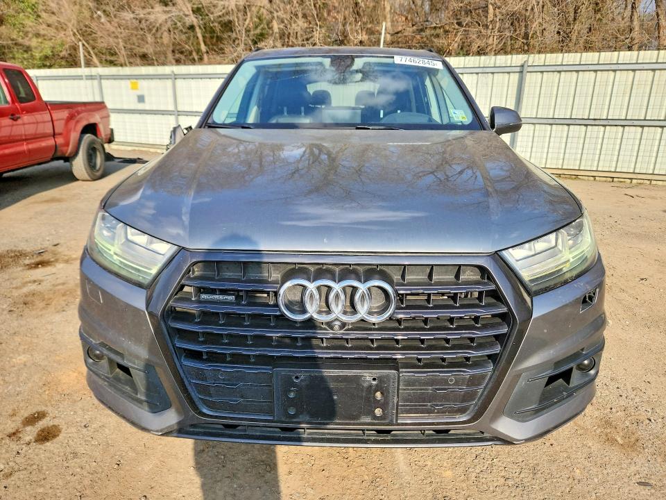 Продаж на аукціоні авто 2017 Audi Q7, vin: WA1VAAF74HD022529, номер лоту: 77462845