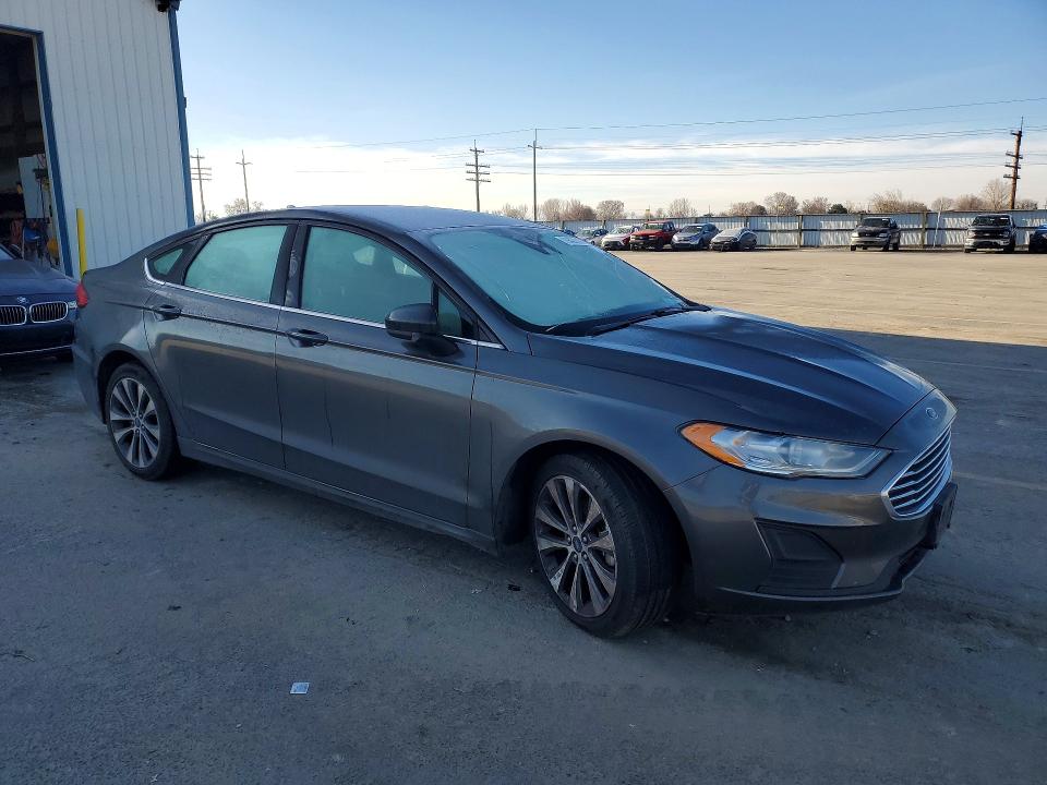 2019 Ford Fusion მანქანა იყიდება აუქციონზე, vin: 3FA6P0T96KR179668, აუქციონის ნომერი: 79422805