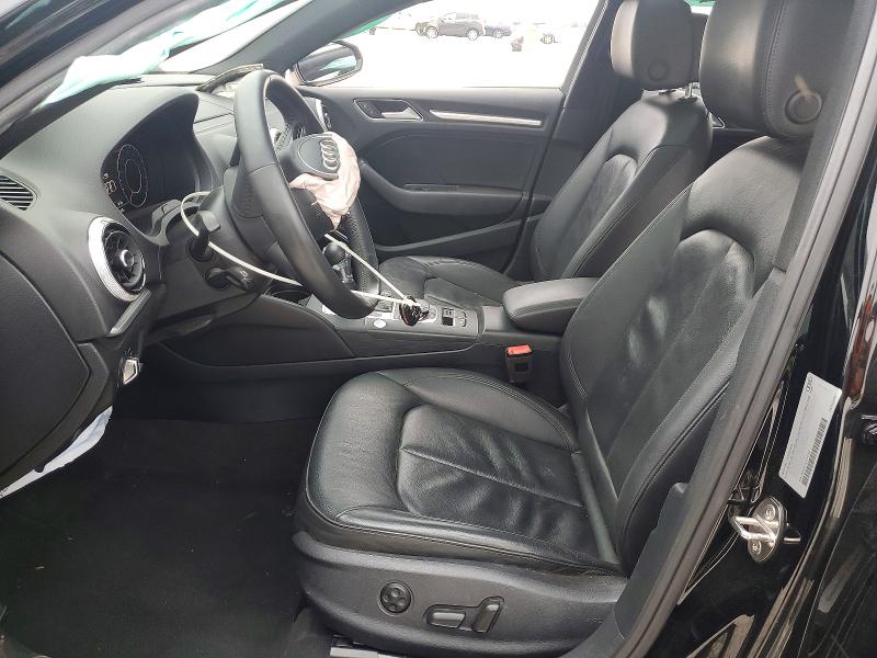 Продажа на аукционе авто 2019 Audi A3, vin: WAUGUGFF1K1010103, номер лота: 76658025