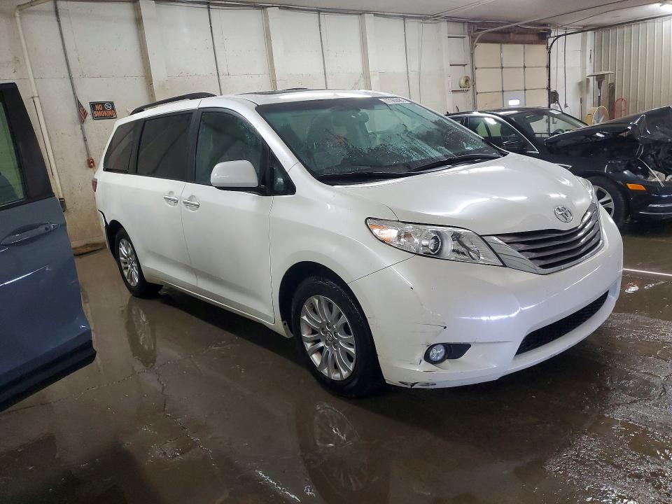 Aukcja sprzedaży 2017 Toyota Sienna, vin: 5TDYZ3DC4HS856456, numer aukcji: 77960485