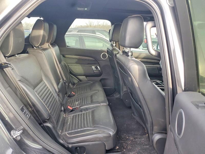 Продажа на аукционе авто 2018 Land Rover Discovery, vin: SALRR2RK9JA054981, номер лота: 76778815