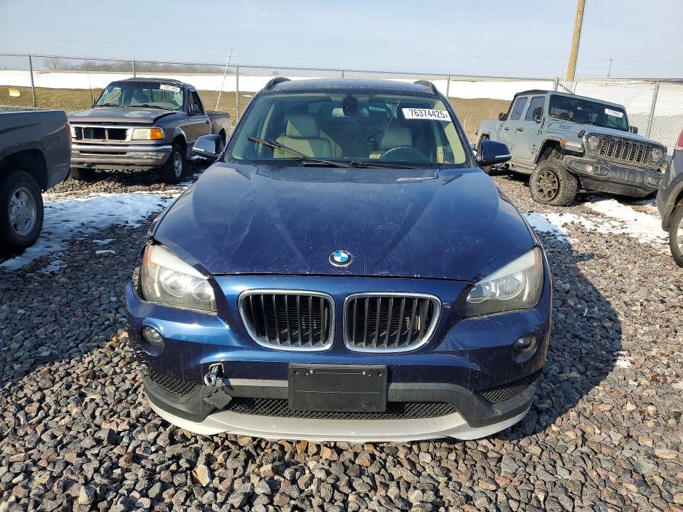 2015 Bmw X1 მანქანა იყიდება აუქციონზე, vin: WBAVL1C5XFVY27460, აუქციონის ნომერი: 76374425