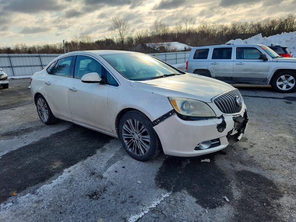 2013 Buick Verano მანქანა იყიდება აუქციონზე, vin: 1G4PR5SK5D4237142, აუქციონის ნომერი: 77195515