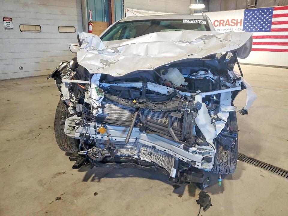 2022 Buick Enclave მანქანა იყიდება აუქციონზე, vin: 5GAEVBKW9NJ139681, აუქციონის ნომერი: 77692915