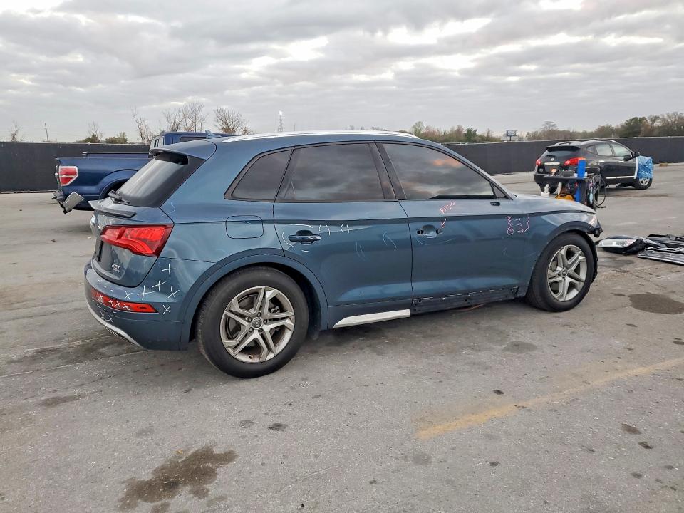 77931415 :رقم المزاد ، WA1ANAFY8J2216462 vin ، 2018 Audi Q5 مزاد بيع