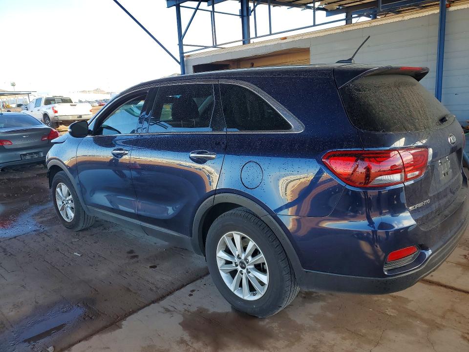 77796895 :رقم المزاد ، 5XYPG4A33KG550400 vin ، 2019 Kia Sorento مزاد بيع
