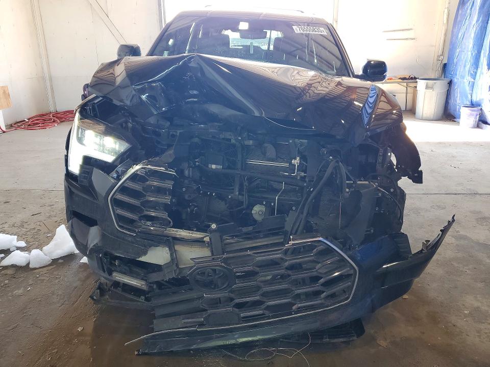 76555835 :رقم المزاد ، 7SVAAABAXRX044546 vin ، 2024 Toyota Sequoia مزاد بيع