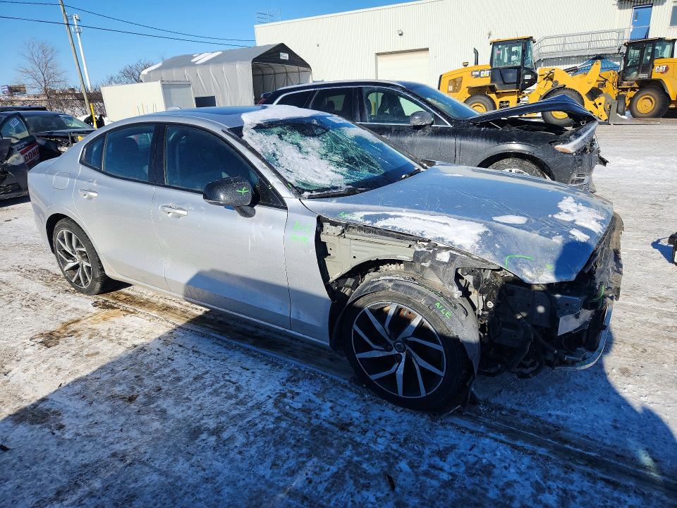 2021 Volvo S60 მანქანა იყიდება აუქციონზე, vin: 7JRBR0FM7MG081585, აუქციონის ნომერი: 75543125
