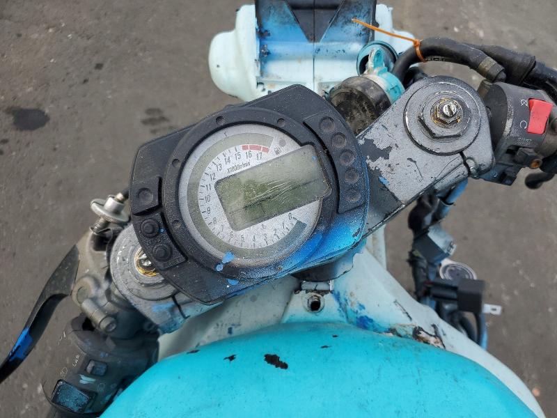 77190595 :رقم المزاد ، JKBZXJB133A020200 vin ، 2003 Kawasaki Zx636 مزاد بيع