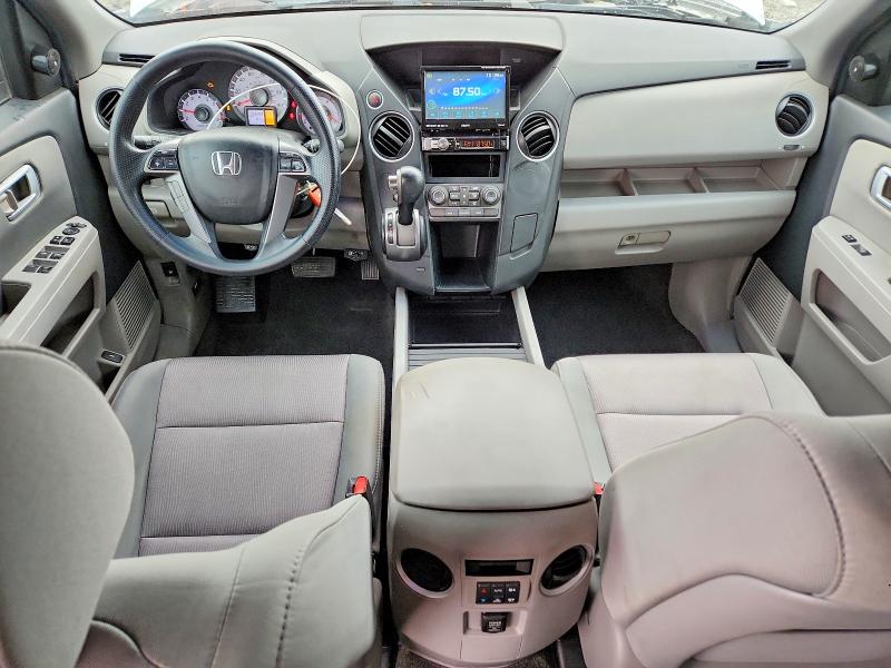 77140215 :رقم المزاد ، 5FNYF3H42CB006009 vin ، 2012 Honda Pilot مزاد بيع