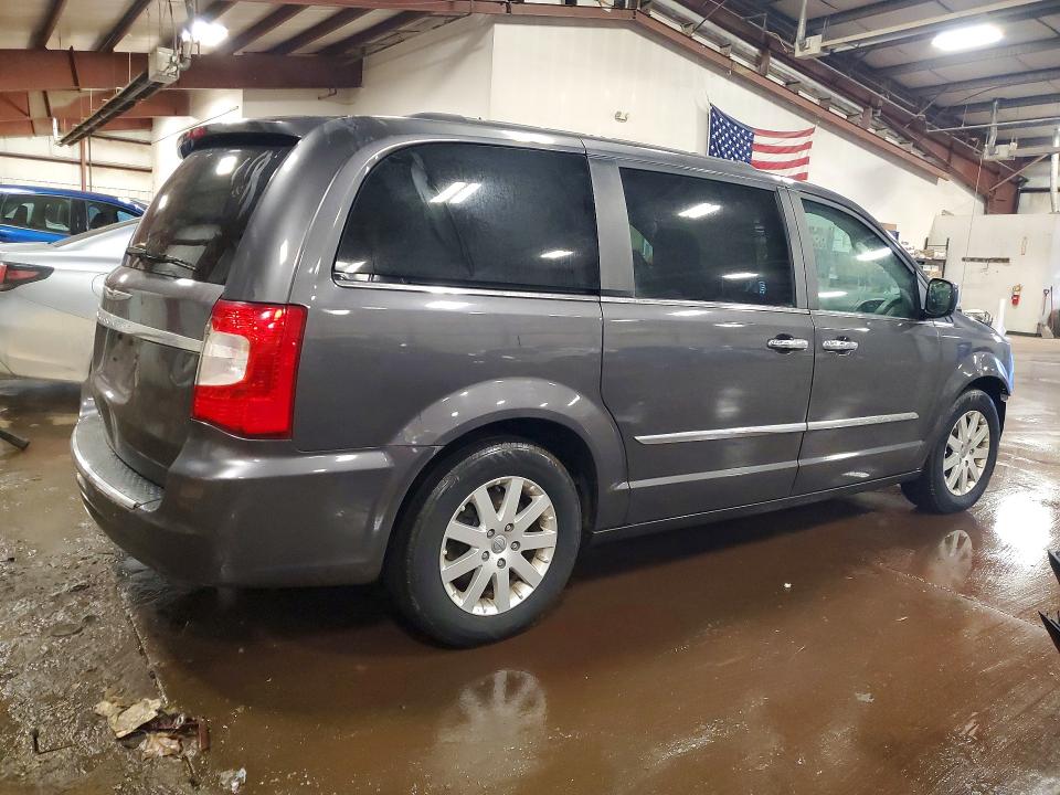 2016 Chrysler Town & Country მანქანა იყიდება აუქციონზე, vin: 2C4RC1BG0GR305531, აუქციონის ნომერი: 76361045