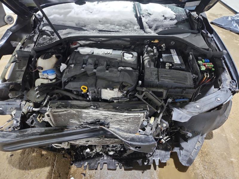 2015 Volkswagen Passat მანქანა იყიდება აუქციონზე, vin: 1VWCV7A33FC008646, აუქციონის ნომერი: 77224855