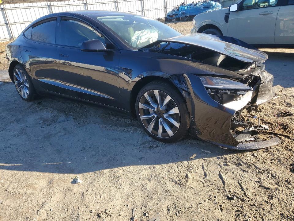 75907225 :رقم المزاد ، 5YJ3E1EA3SF123091 vin ، 2025 Tesla Model 3 مزاد بيع