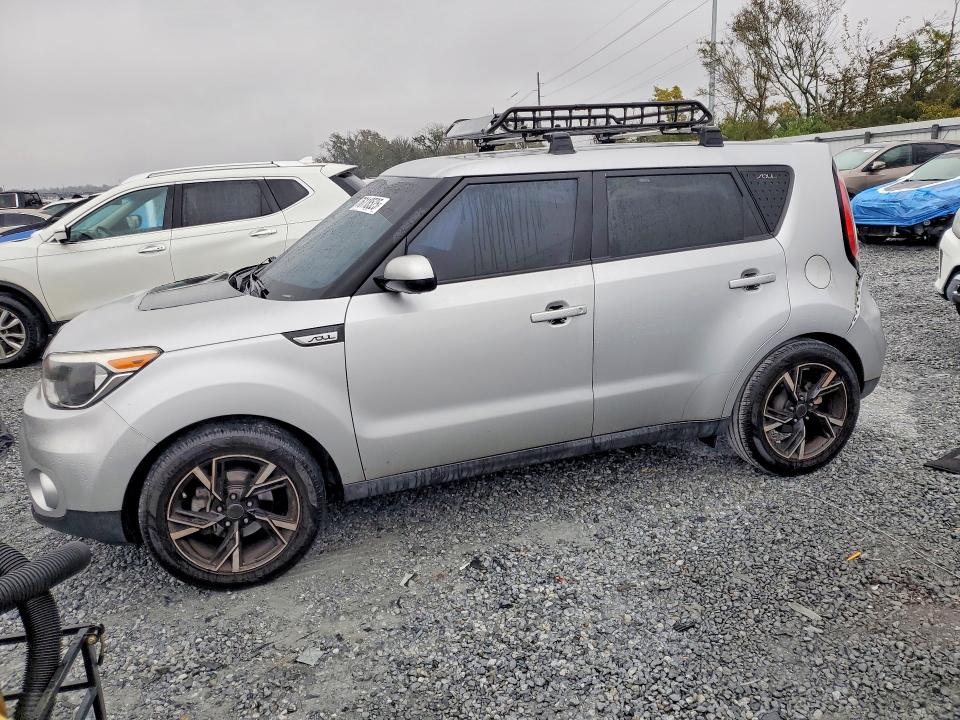 2018 Kia Soul მანქანა იყიდება აუქციონზე, vin: KNDJP3A59J7553833, აუქციონის ნომერი: 76118525