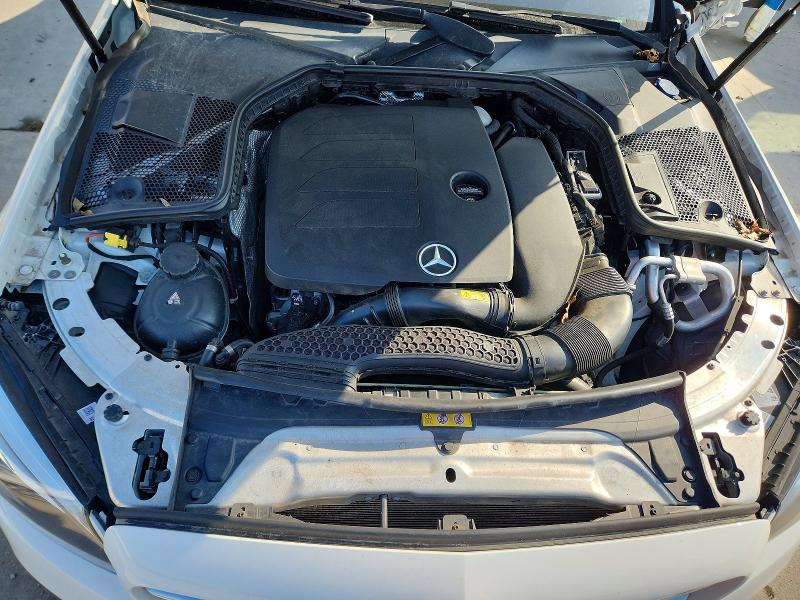 75588315 :رقم المزاد ، W1KWF8DB1MR651017 vin ، 2021 Mercedes-benz C مزاد بيع