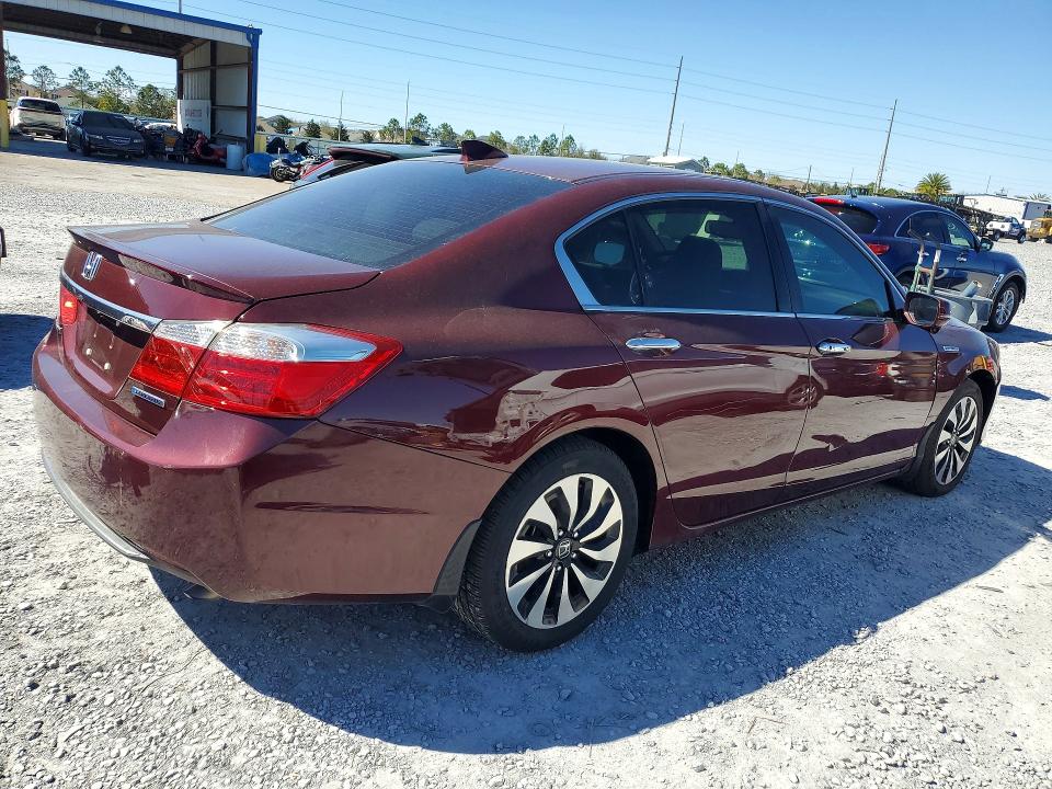 2015 Honda Accord მანქანა იყიდება აუქციონზე, vin: 1HGCR6F52FA011837, აუქციონის ნომერი: 78771125