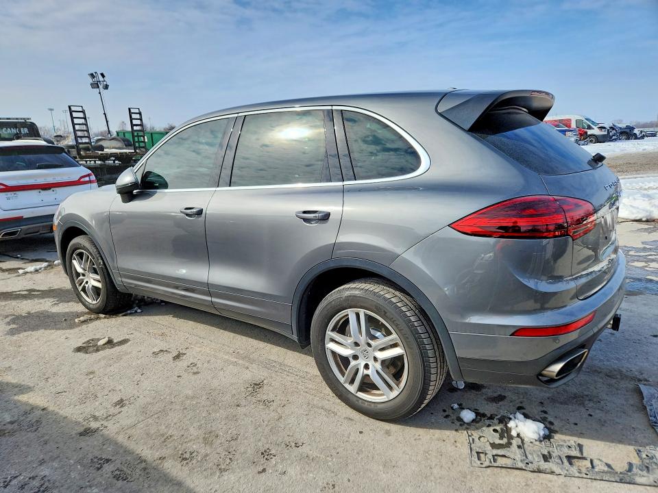 Auction sale of the 2017 Porsche Cayenne, vin: WP1AA2A26HKA92064, lot number: 74912505