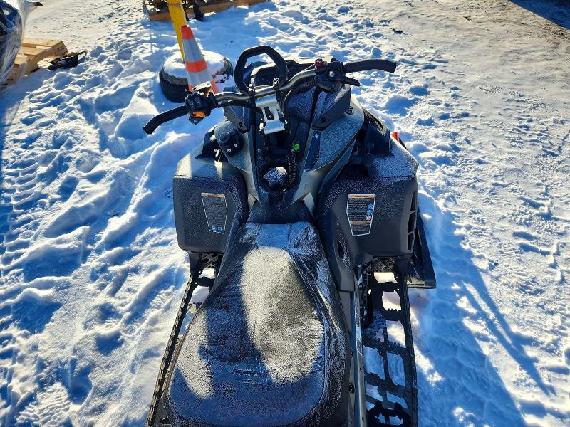 2022 Ski-doo Expedition Le 900 A მანქანა იყიდება აუქციონზე, vin: 2BPSAENH6NV000011, აუქციონის ნომერი: 75040015