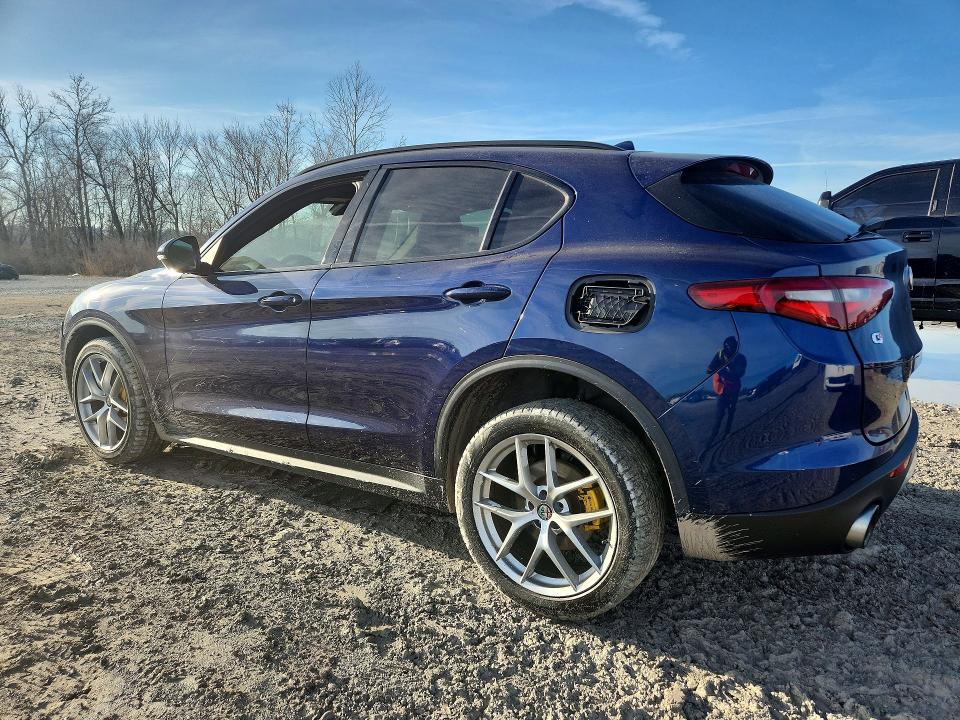 Aukcja sprzedaży 2018 Alfa Romeo Stelvio, vin: ZASFAKNN6J7B72315, numer aukcji: 76648475